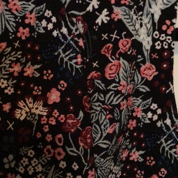 Short flowered mini dress - Picture 4 of 5